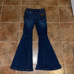 Wrangler Retro Bell Bottom Jeans